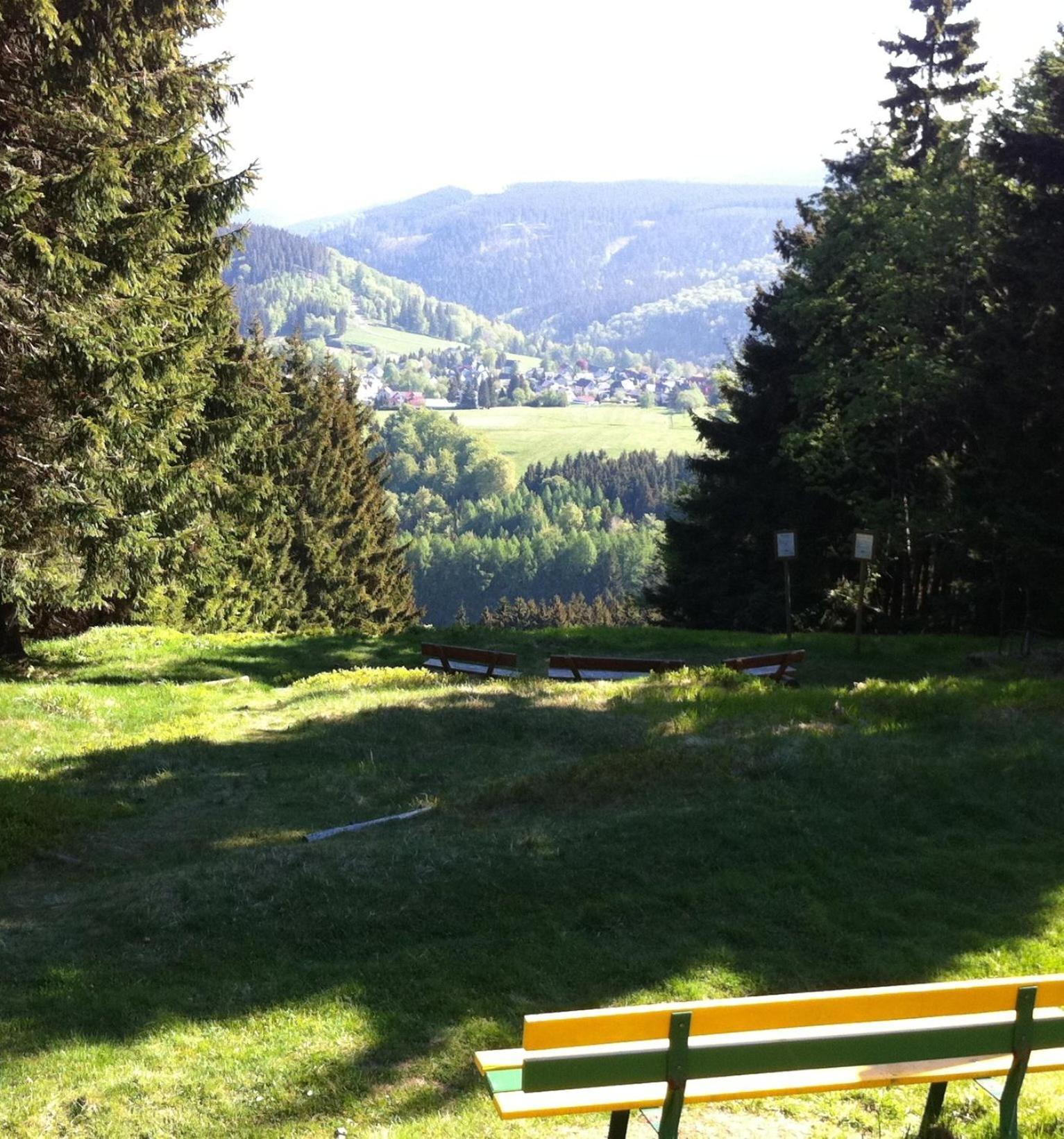 Hotel Zum Schneekopf "Garni" Gehlberg Екстер'єр фото